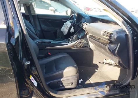 2017 Lexus Is 200T z USA, uszkodzony, nr VIN JTHBA1D25H5043771